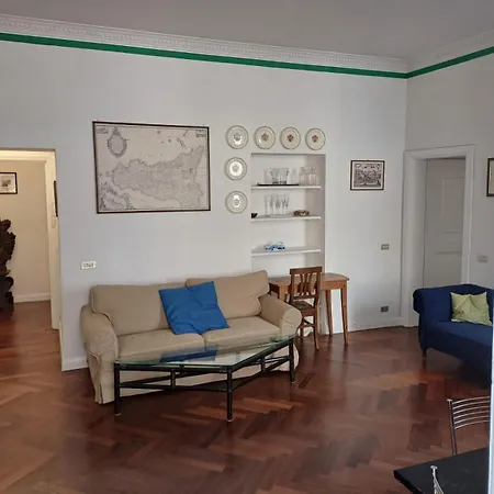 La Casa Del Duca A Monti